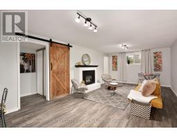 22 ERICA CRESCENT S - 21