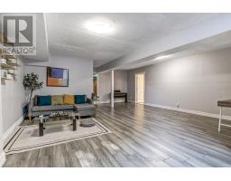 4 - 2014 VALLEYRUN BOULEVARD - 25