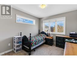 7 - 1924 CEDARHOLLOW BOULEVARD - 23