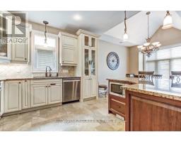 23 - 124 NORTH CENTRE ROAD - 7