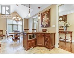 23 - 124 NORTH CENTRE ROAD - 9