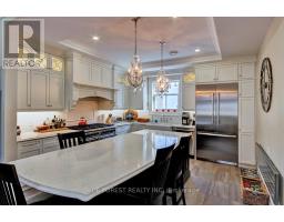 274 HURON STREET - 17