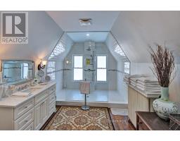 274 HURON STREET - 35