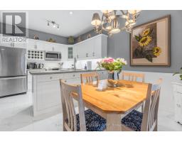 1 - 205 NORTH CENTRE ROAD - 10