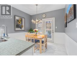 1 - 205 NORTH CENTRE ROAD - 12