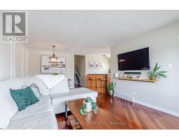 18 STIRLING CRESCENT - 5