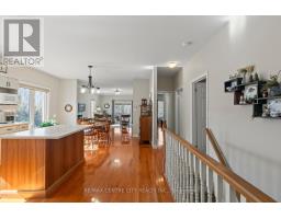 143 GREYROCK CRESCENT - 11