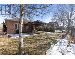 143 GREYROCK CRESCENT - 34