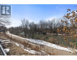 143 GREYROCK CRESCENT - 36