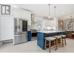 197 ELMWOOD AVENUE E - 10