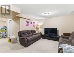 28 - 1059 WHETHERFIELD STREET - 38