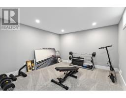 43 SOUTHWOOD CRESCENT - 22