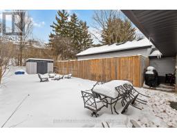 43 SOUTHWOOD CRESCENT - 25