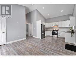 43 SOUTHWOOD CRESCENT - 30