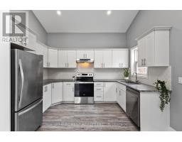 43 SOUTHWOOD CRESCENT - 31