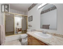 192 ARDSLEY CRESCENT - 12