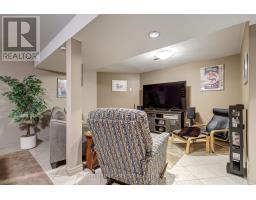 192 ARDSLEY CRESCENT - 17