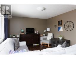 33 ABBOTT STREET - 9