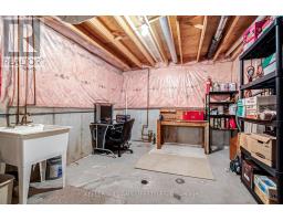 18 - 285 MCGARRELL DRIVE - 32