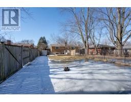 332 BASE LINE ROAD W - 28