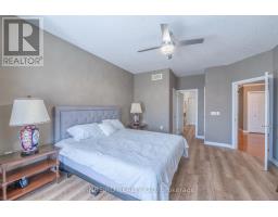 15 - 800 COMMISSIONERS ROAD W - 12