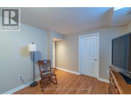 15 - 800 COMMISSIONERS ROAD W - 21