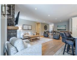 296 DUFFERIN STREET - 15
