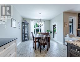 296 DUFFERIN STREET - 25