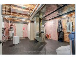 296 DUFFERIN STREET - 38