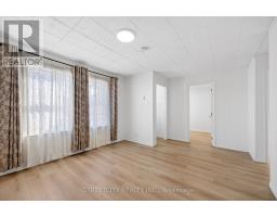 384 BROCK STREET N - 13