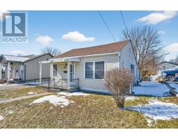 384 BROCK STREET N - 35