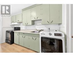 384 BROCK STREET N - 7