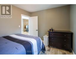 84 ADELAIDE STREET S - 19