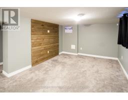 84 ADELAIDE STREET S - 25