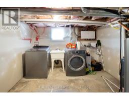 84 ADELAIDE STREET S - 30