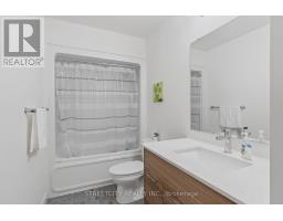 64 - 1781 HENRICA AVENUE - 32