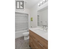 64 - 1781 HENRICA AVENUE - 33