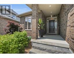 817 THISTLERIDGE CRESCENT - 3