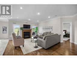 817 THISTLERIDGE CRESCENT - 6