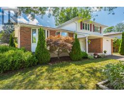 22 MILFORD CRESCENT - 3