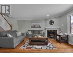 3 - 410 AMBLESIDE DRIVE - 16