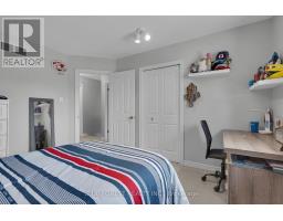 3 - 410 AMBLESIDE DRIVE - 26