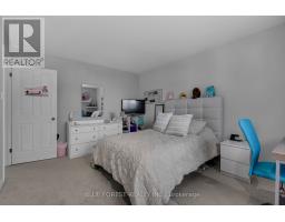 3 - 410 AMBLESIDE DRIVE - 28