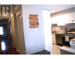 3 - 410 AMBLESIDE DRIVE - 3