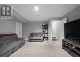 3 - 410 AMBLESIDE DRIVE - 30