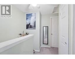 19 - 45 GATEWOOD PLACE - 17