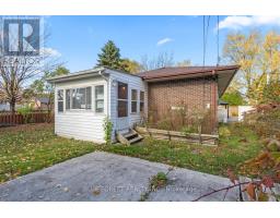 106 LAURENTIAN DRIVE N - 41