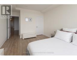 901 - 240 VILLAGEWALK BOULEVARD - 15