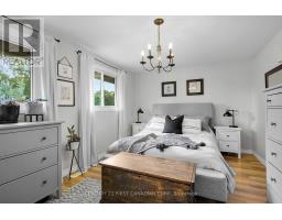 589 GRIFFITH STREET - 11