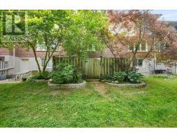 589 GRIFFITH STREET - 23